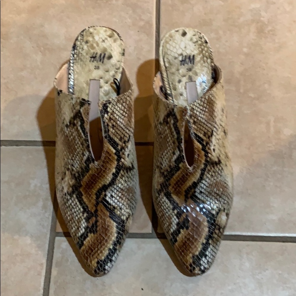 Snakeskin mules